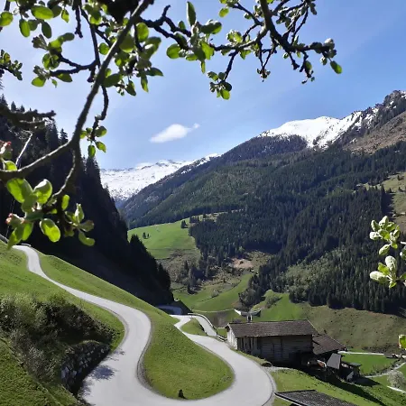 Stallerhof Apartamento *