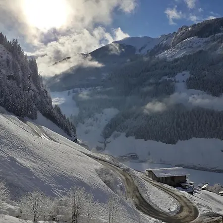 Stallerhof 후트샬라그